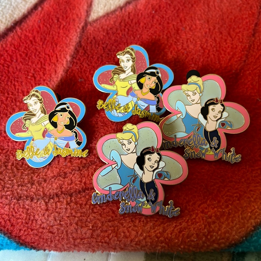 Disney collector pins
